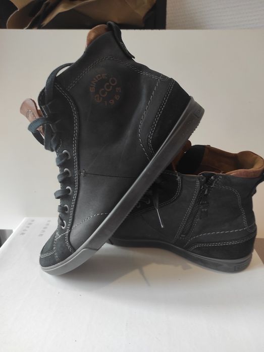 Ecco 41 размер 26.5 см кроссовки,ботинки