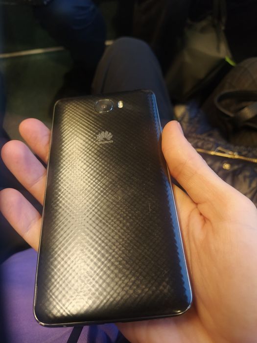 Smartfon Huawei LYO-L01
Stan bardzo dobry. Sprawny i w pełni funkcjona