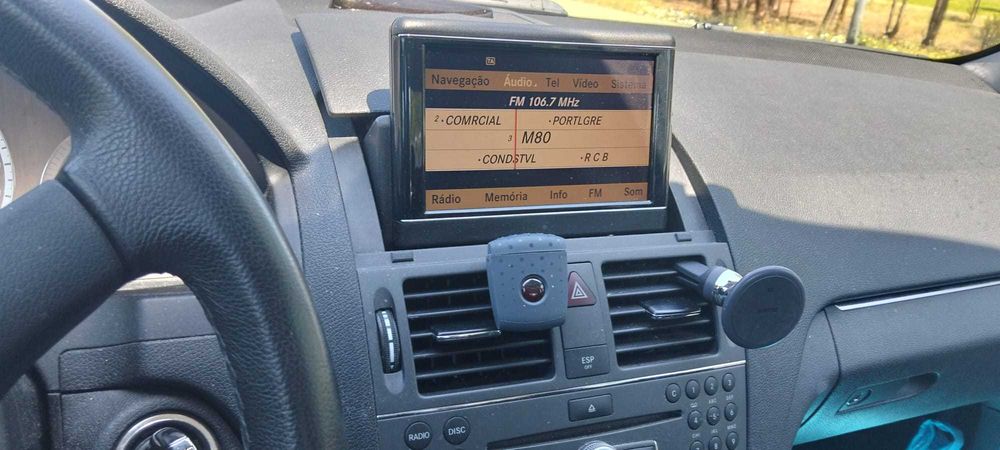 Venda de automóvel Mercedes C 220 CDI AMG com 115125 Km do ano 2010, com livro de histórico na marca, 1 dono.
