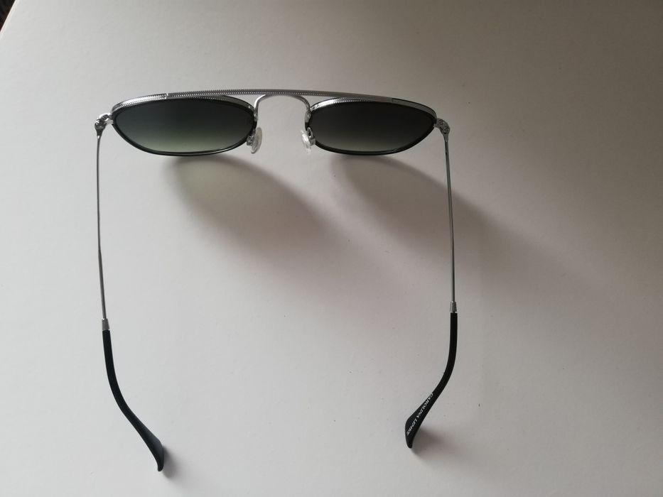 Óculos escuros Carolina Lemke