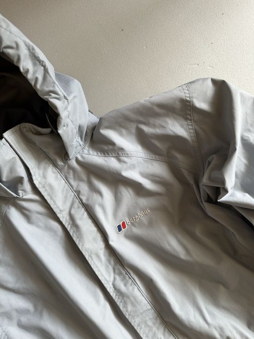 Вітровка Berghaus|Голуба вітровка berghaus