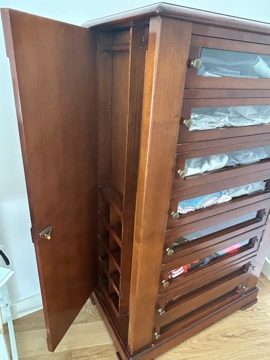 Camiseiro em cerejeira - madeira massiça