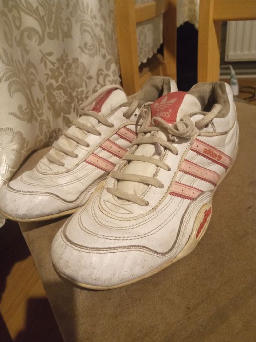 Buty sportowe adidas goodyear rozmiar 36,5 wkładka 23 cm