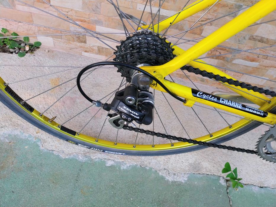 Bicicleta de estrada Giant TCR edição Team Once