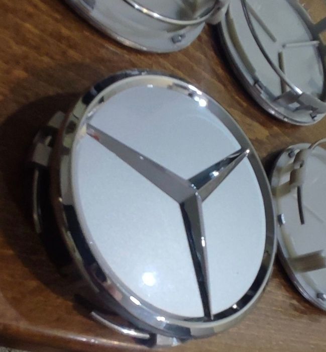 Ковпачки 75 мм. на диски Мерседес