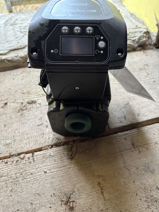 Elektroniczna pompa obiegowa do wody