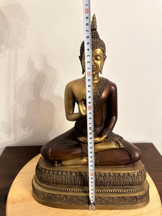 Estátua Buda de Bronze