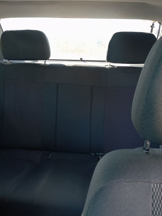 Продаю ауді 100 93р.