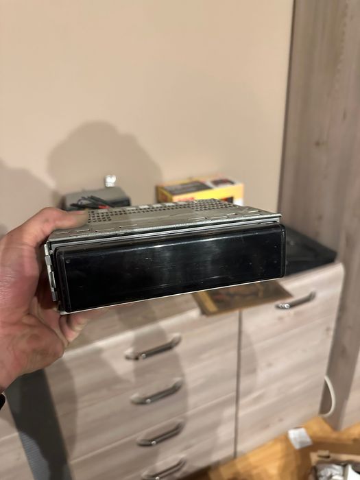 Radia samochodowe JVC Pioneer Sony USB dotykowe