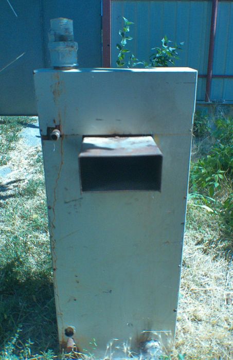 Продам газовый котел (цена договорная).