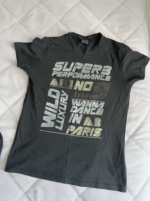 Одяг дівчачий жіночий