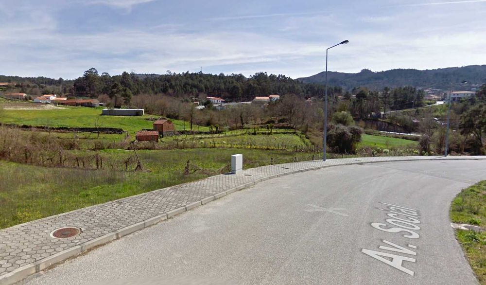 Terreno para Construção - Cambra