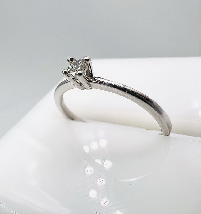 Золотое кольцо 585