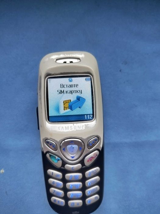 Телефон Samsung .