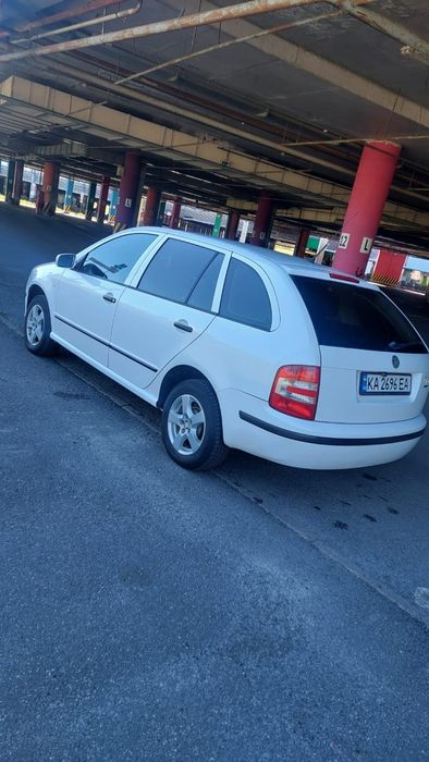 Шкода фабиа Шкода фабиа