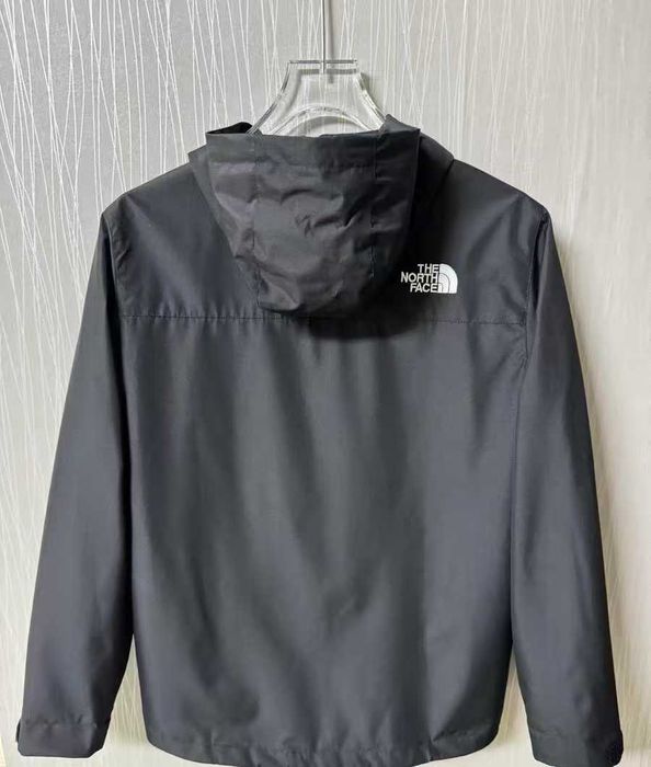 Kurtka softshell z kapturem marki The North Face / S