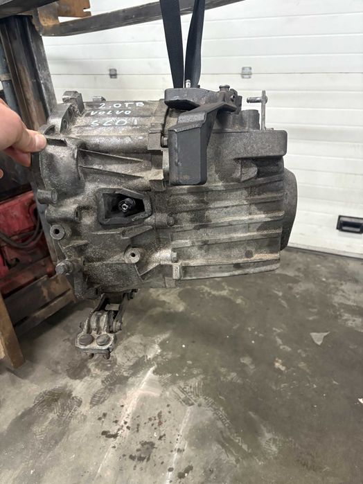 Volvo s60 skrzynia biegów 2.0 t b t5 manalna