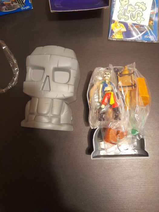 Disney heroes  - caveira peter pan