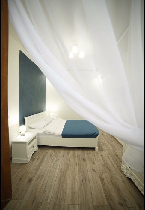 Власник! Проспект Свободи