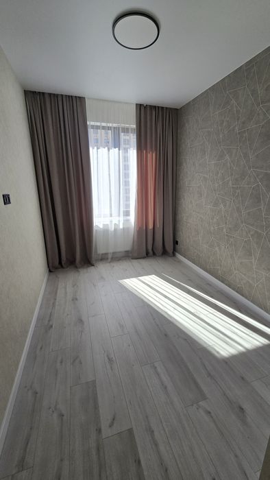 Аркадия / ЖК "Еллада"   2-х комнатная квартира 70 кв. 11 этаж, балкон