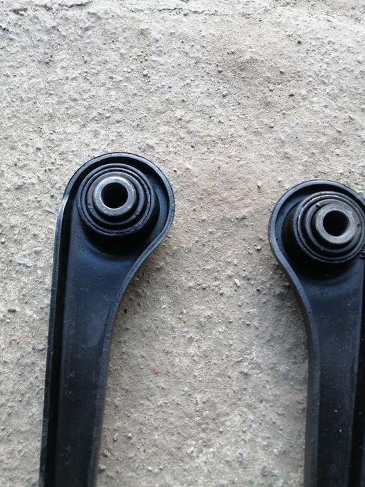 Рычаги поперечные