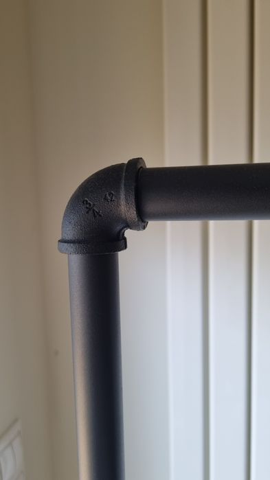 Charriot / cabideiro sklum