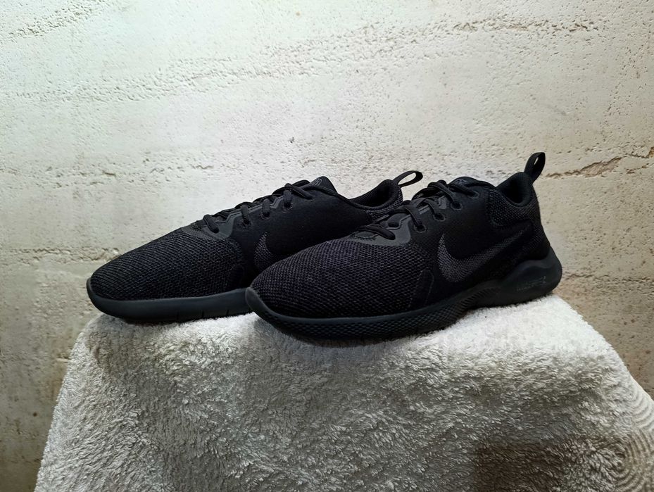 Męskie sneakersy NIKE FLEX EXPERIENCE RN 10 r.42 stan bardzo dobry