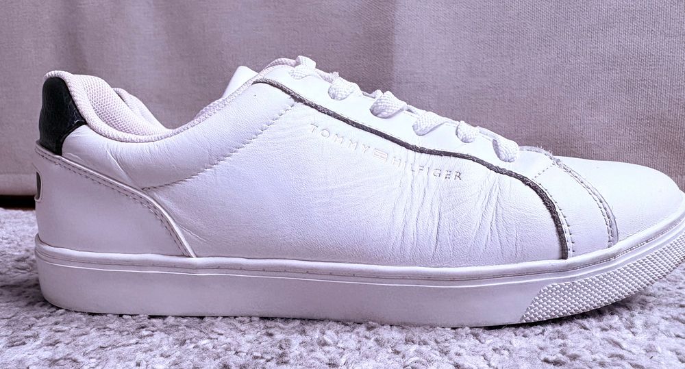 Buty białe Tommy Hilfiger damskie r. 38