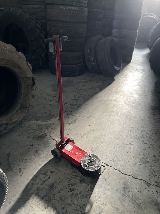 Macacos hidraulicos pneumaticos de 60 toneladas