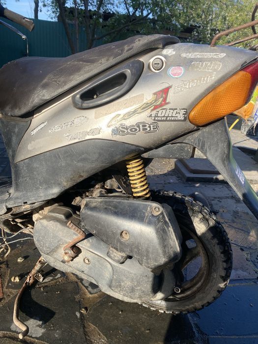 Продам скутер Suzuki Lets 2