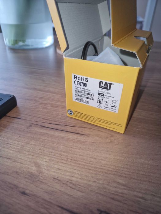 Catapillar  B30 telefon
