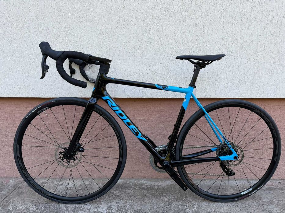 Rower szosowy Ridley Helium disc Rival Etap AXS, full carbon 2x12, hydraulika