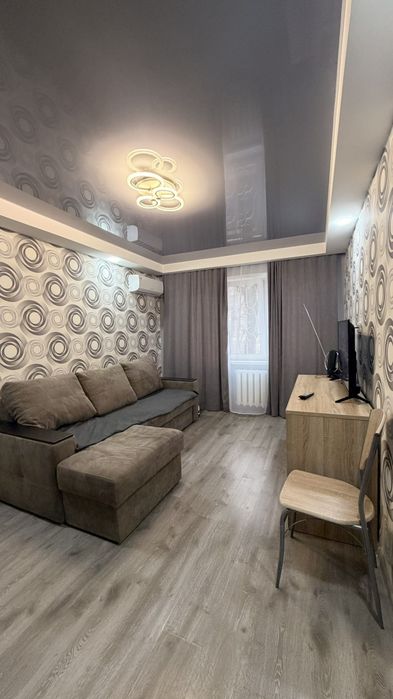 Продажа 2ой квартиры в Александровском р-не