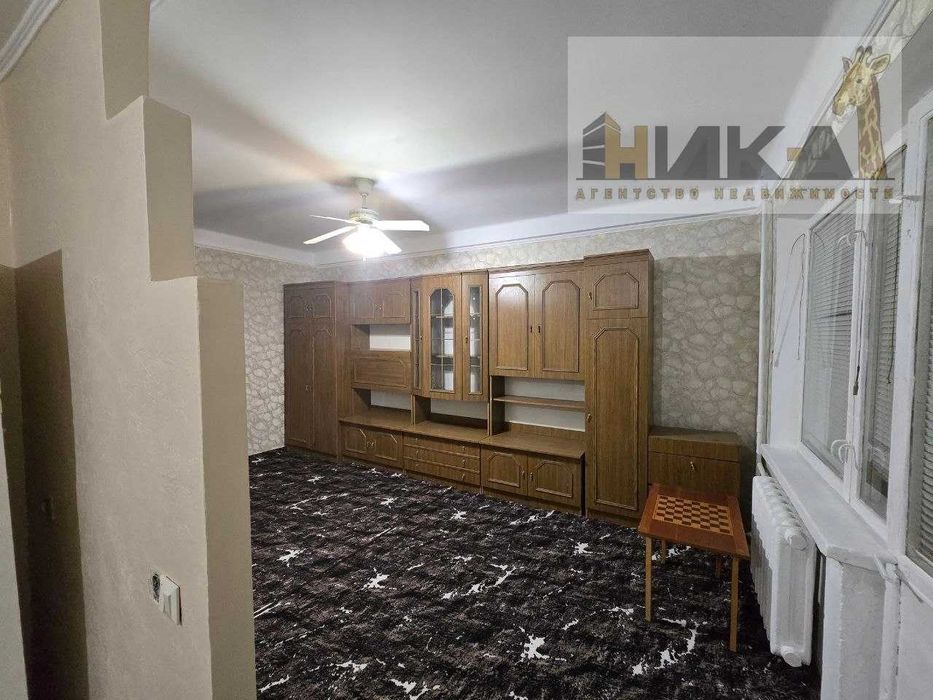 Продам 2-х кімнатну квартиру вул. Лахтінська