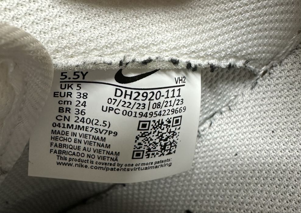 Ténis Nike Air Force 1 tamanho 38