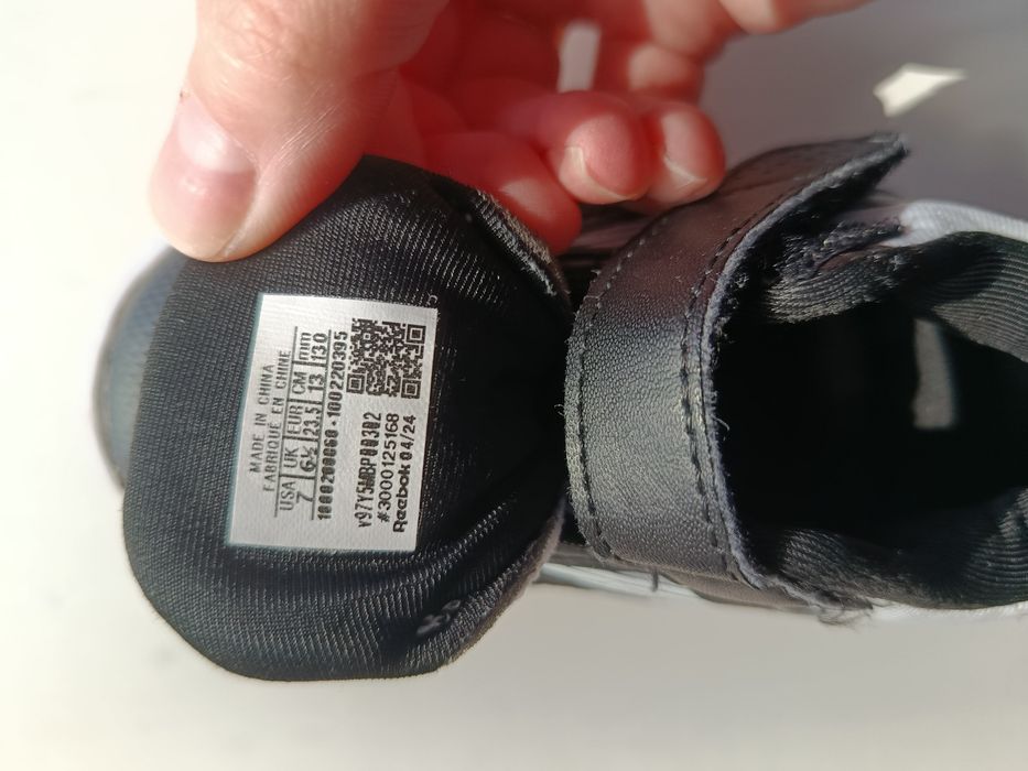 Продам кросівки Reebok