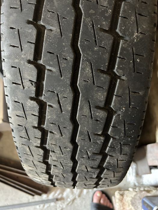 195 70 r15c toyo - Купити шини, диски та колеса для авто