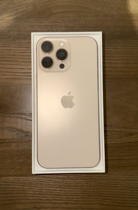iPhone 16 Pro Max 512 ГБ В наличии