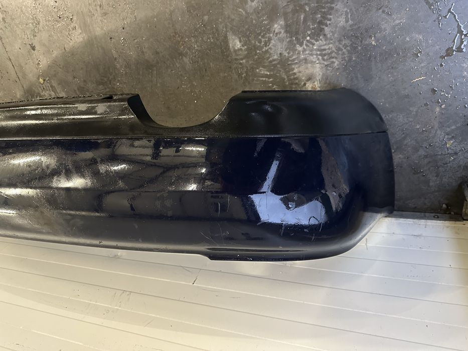 Zderzak tylny audi a4 b5 tył sedan LY5L