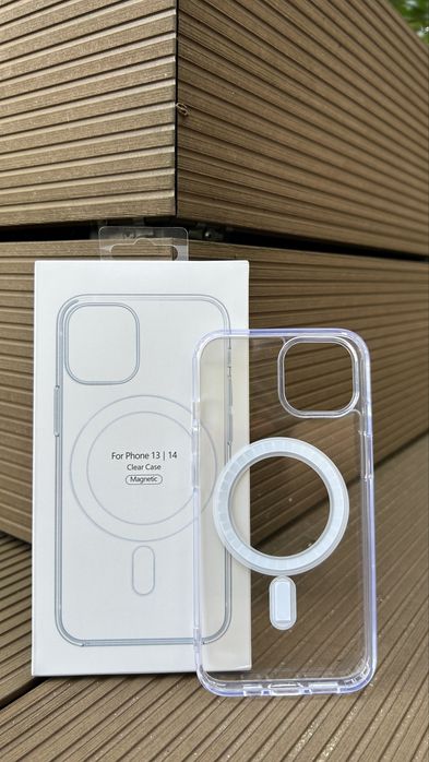 Silikonowe Przezroczyste Etui z magnesami do Iphone’a 13/14