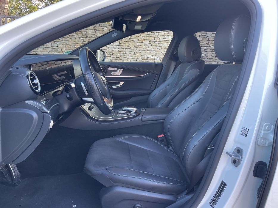 Mercedes-Benz E300de AMG - 2020