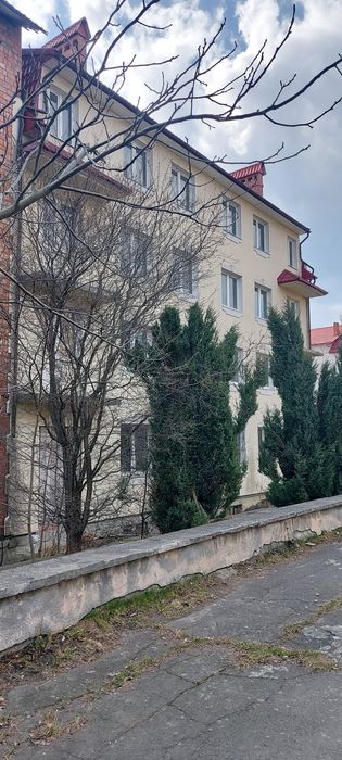 Продаж комерційного будівлі