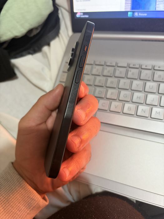 Iphone 15 128gb como novo