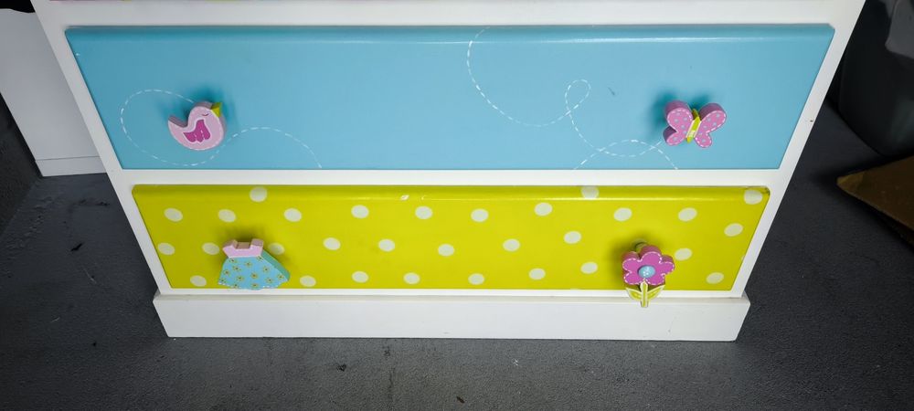 Cómoda madeira pintada à mão