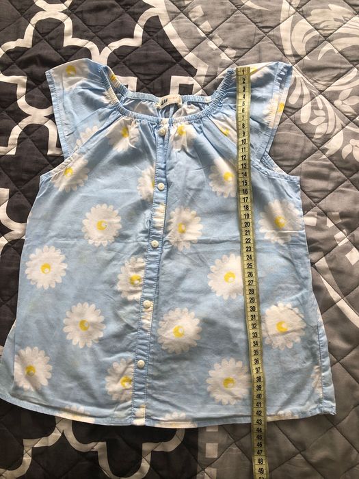 Bluzka koszulka T-shirt dziewczęca kwiaty H&M rozmiar 110