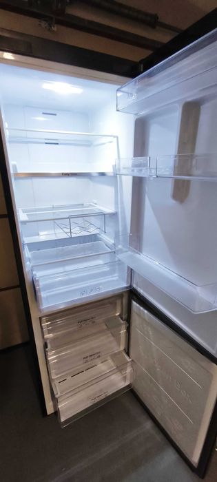 Lodówka Samsung RB33J3230BC Czarna