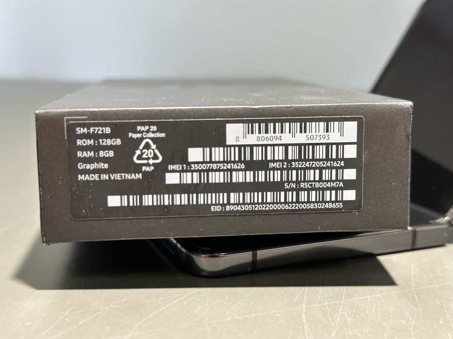 Samsung flip 4 uszkodzony ekran