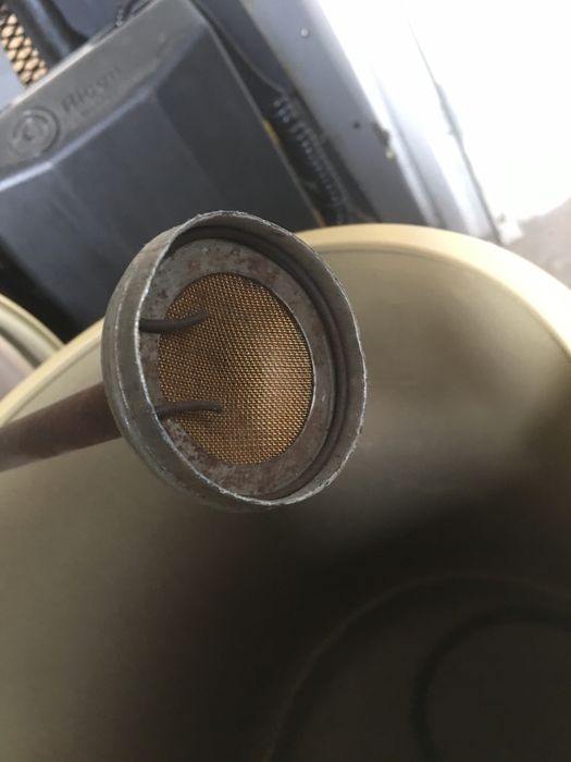 Красконагнетательный бак. Покрасочный бак