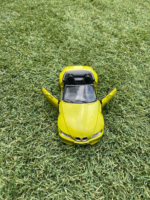 Bmw z3 1:18 miniatura 4 UND