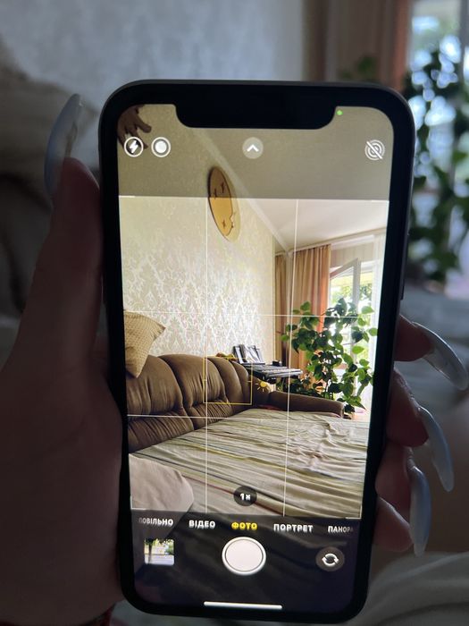 Айфон 11 (100% акб) в гарному стані